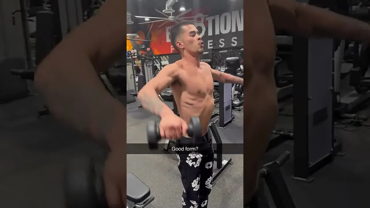 Does Sneako have good form