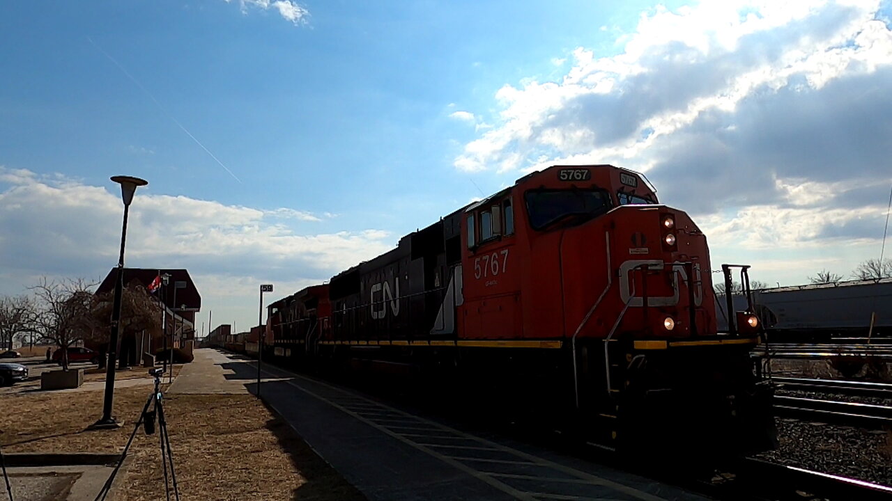 CN 5767 & CN 2561 Engines Intermodal Train Westbound In Ontario