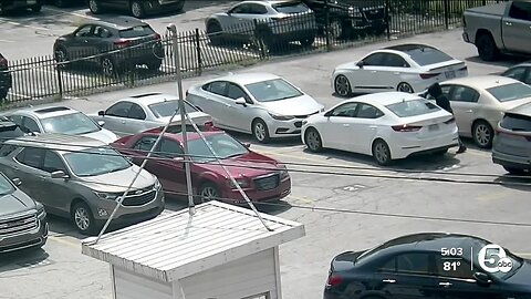 Car stolen at gunpoint in valet parking lot in Cleveland's Ohio City