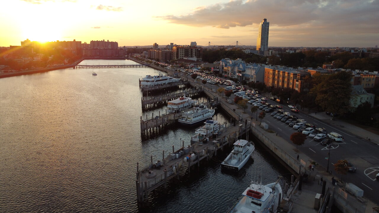 Sheepshead Bay Canal, Brooklyn - Drone video