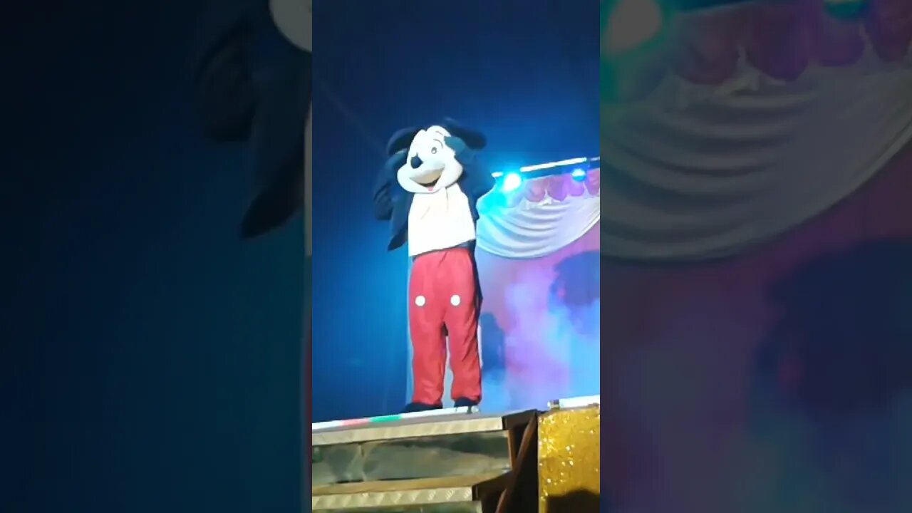 MICKEY MOUSE DANÇANDO PASSINHOS NO CIRCO DA ALEGRIA, LIKE