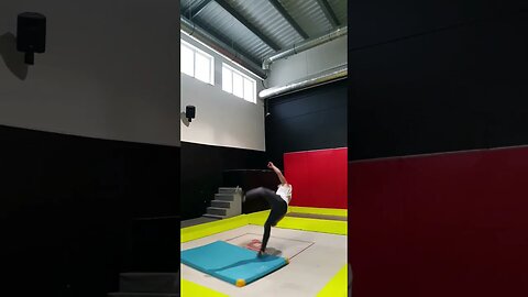 Salto z trampoliny