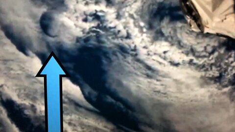 UFO SPOTTED BY ISS NEAR ALASKA