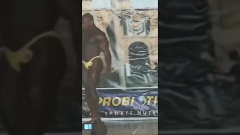 JORLAN VIEIRA SE APRESENTANDO EM 2012 FAZENDO COREOGRAFIA ÉPICA E CONHECIDA ! #maromba |BODYFITLIONS