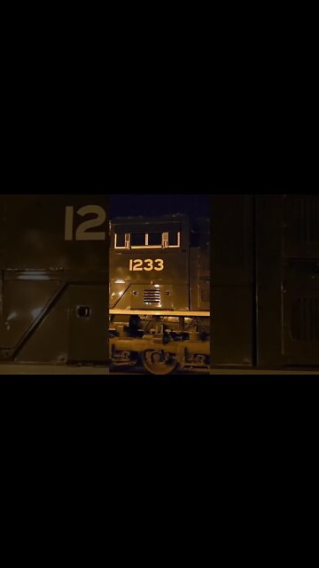 creeping thru the night