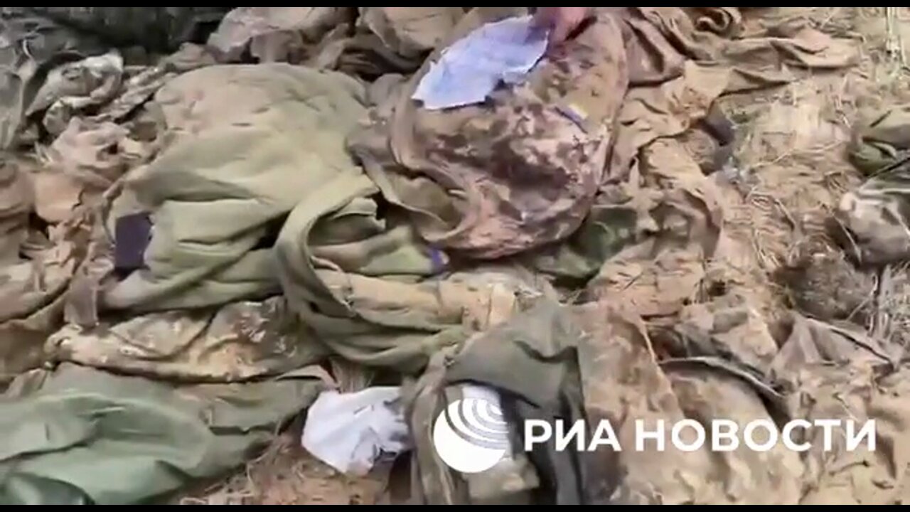 A cache of Ukrainian deserters who left their positions in civilian clothes was found near Kherson