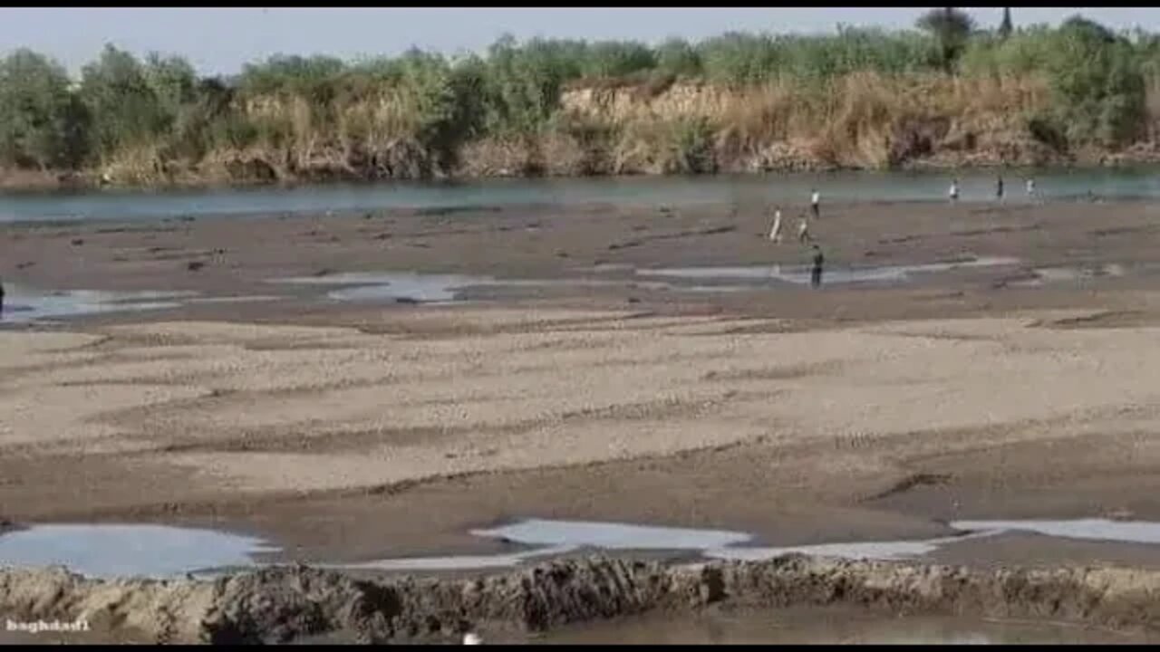 The Euphrates River is Drying Up! There was an Omega Sign in the River in 2009!