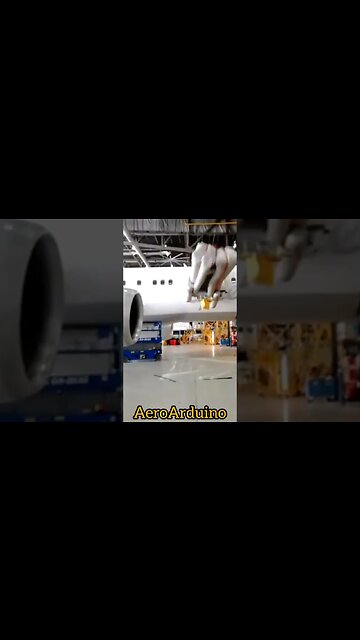 Fastest Shooting #B757 Escape Slide Hangai #Aviation #AeroArduino