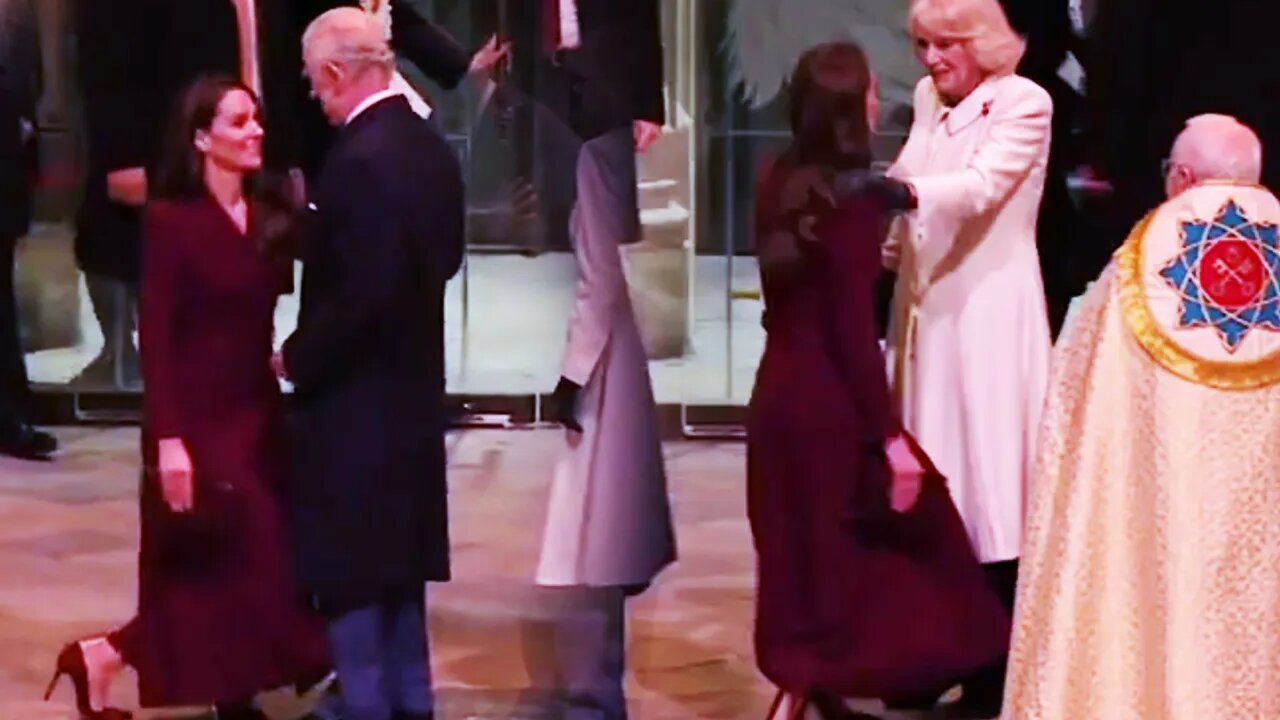 Charles greets Wills and Kate at Westminster Abbey ahead of concert