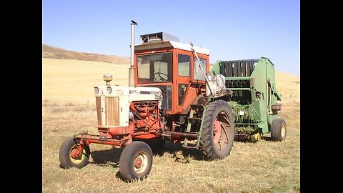 Vintage Equipment Case 930 Pulls John Deere 510 Baling Hay