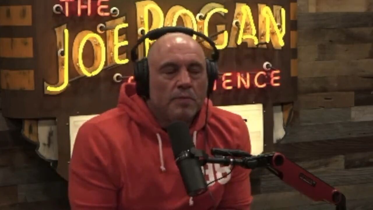 Joe Rogan: “It's terrifying that they're now trying to give it to children”