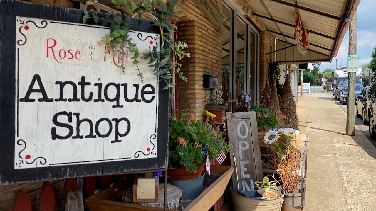 Walk and talk tour of the Maiden, NC, town center - Small Towns & Cities Series.