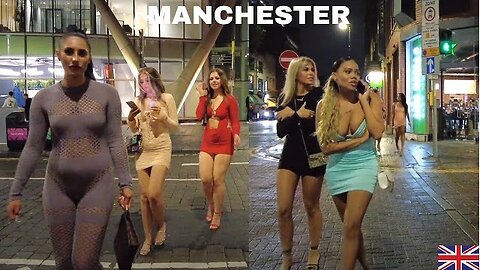 Manchester Friday Night Scenes _ Girls on Street