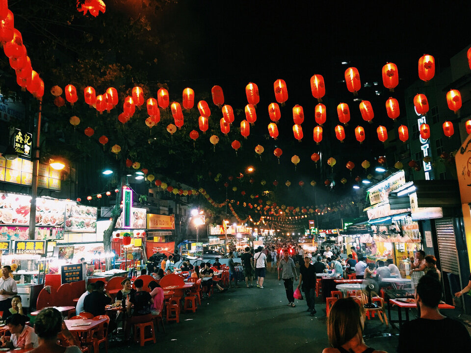 What To Eat At KL's Alor Street Night Market