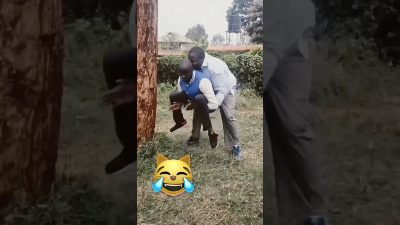 Why he do him like dat?? 😹😹😹 #shorts #viral #youtubeshorts #subscribe #reels #music #tiktok