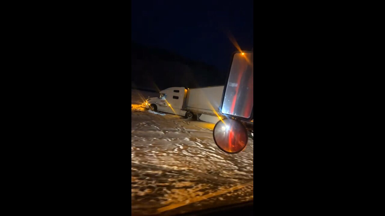 Truck Accident On Highway 401