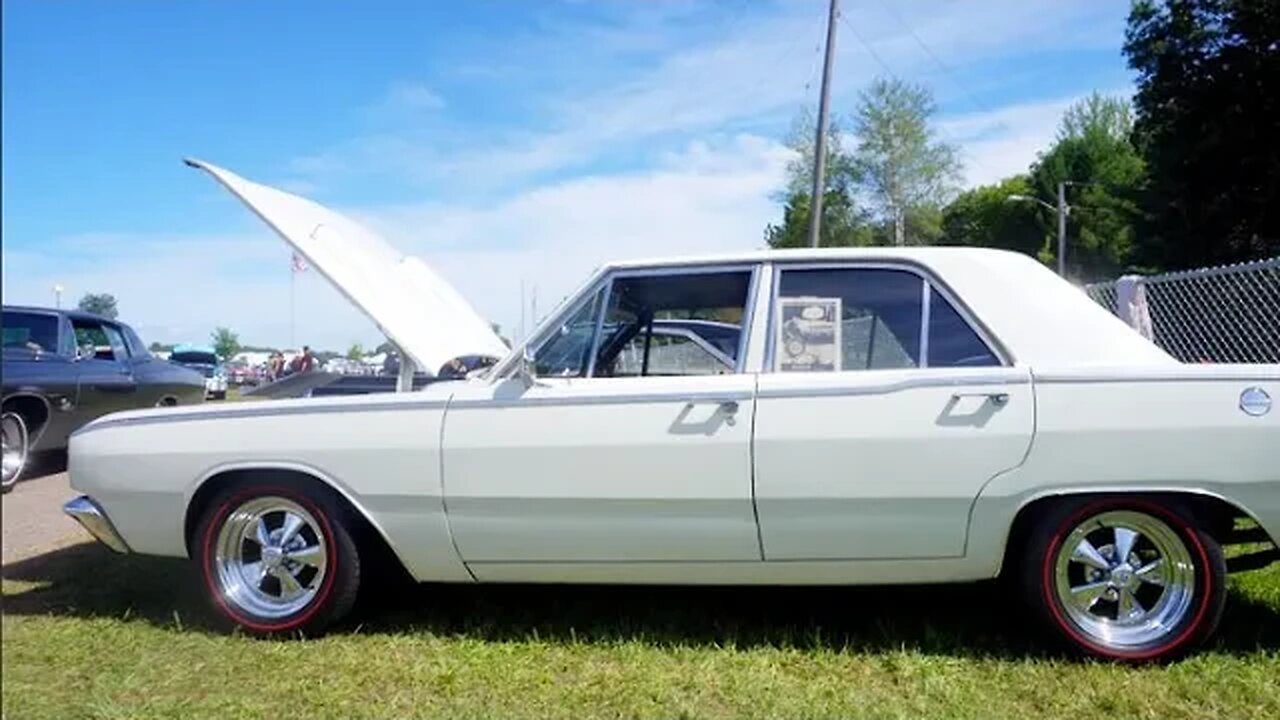 1967 Dodge Dart 4 door