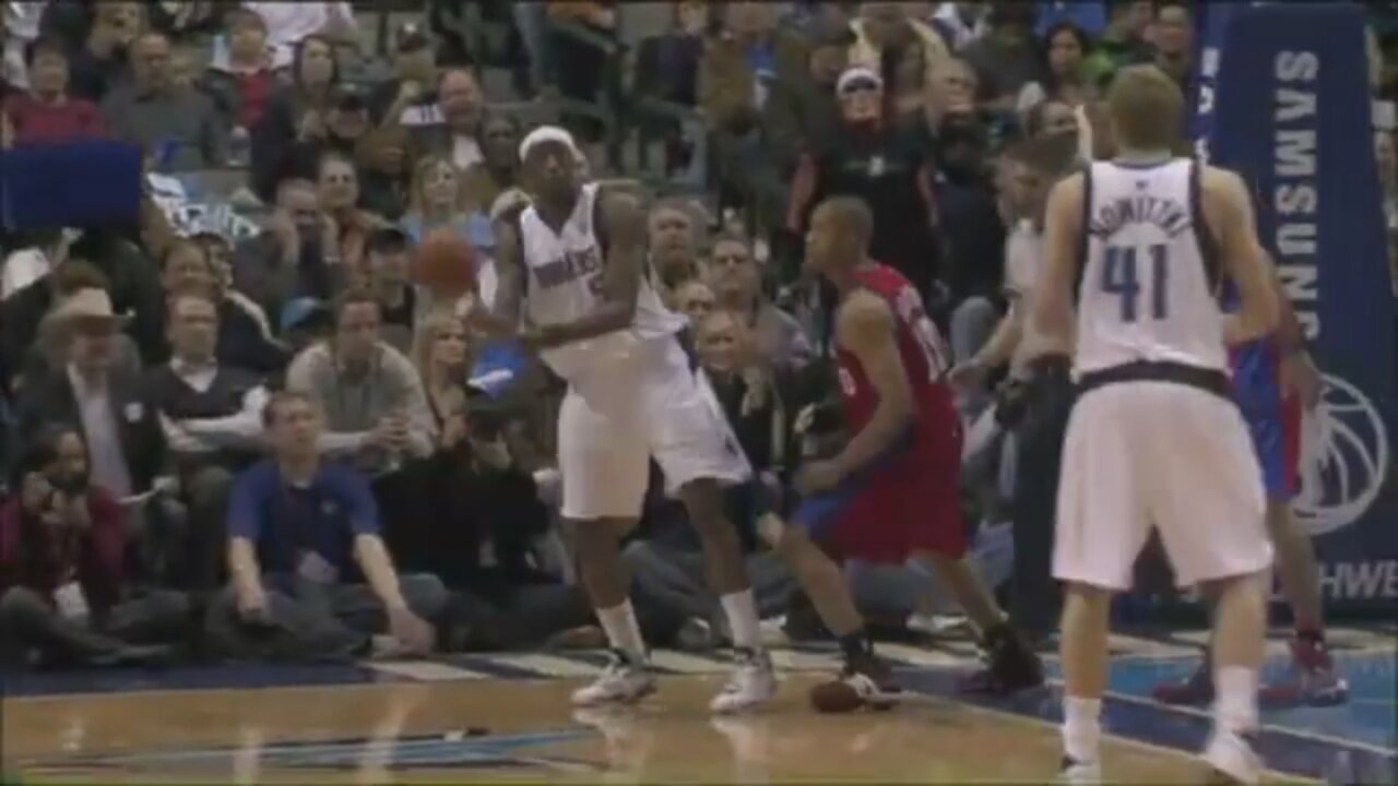 Josh Howard 22 Points Vs. Clippers, 2008-09.