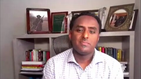 ህወሓት የተጣላው ከባለከረቫቶቹ ከእነ ደመቀ መኮንን ጋር ነው ፤ እየገደለ እና እየደፈረ ያለው ግን ደሃውን የአማራ ህዝብ ነው - ሀብታሙ አያሌው
