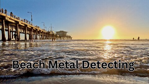 Beach Metal Detecting !