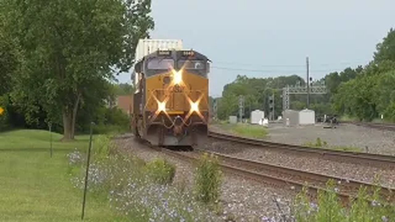 CSX Intermodal Double-Stack Train From Berea, Ohio July 8, 2023