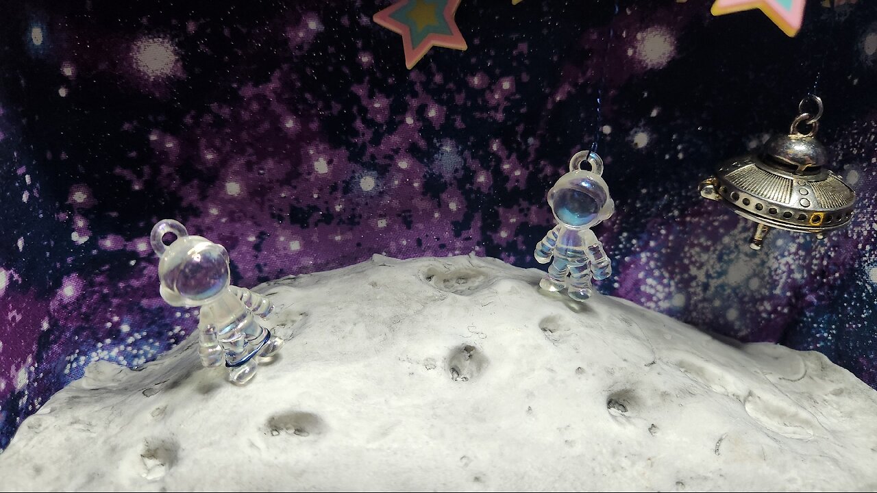 Alien encounters for astronauts on the moon diorama