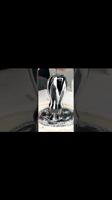 Black and White Resin Vase and Bowl