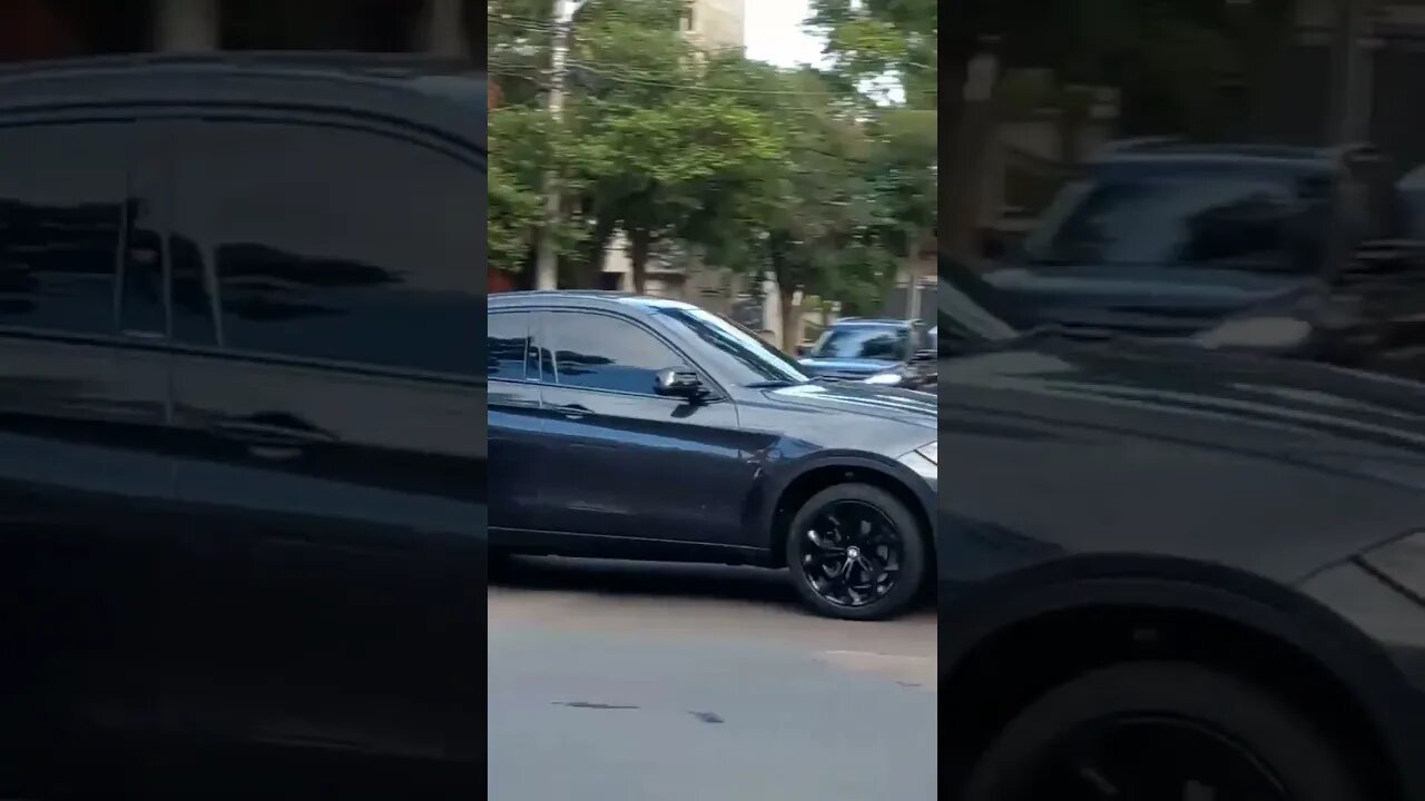 BMW X4 black