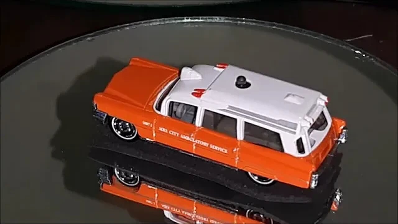 Intermediate-Premium Diecast model cars: Matchbox Lesney Edition 1963 Cadillac Ambulance