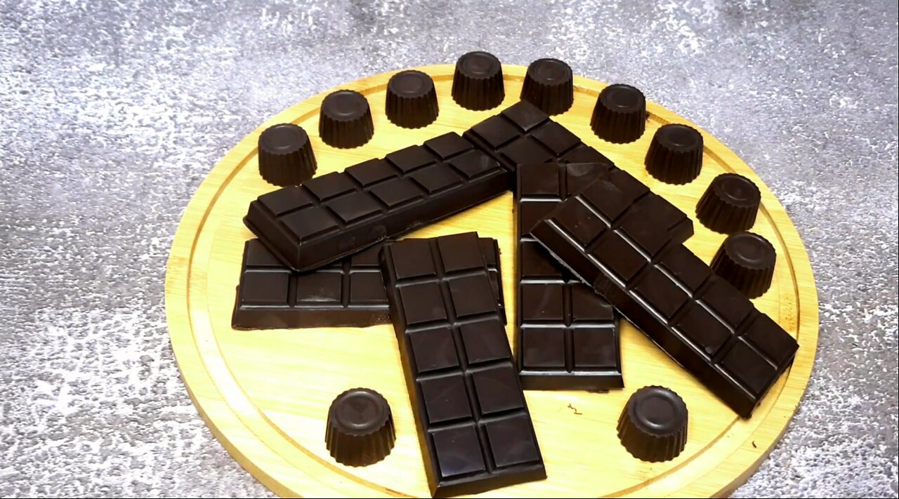 Fruit and Nut Chocolate at Home like Bazaar