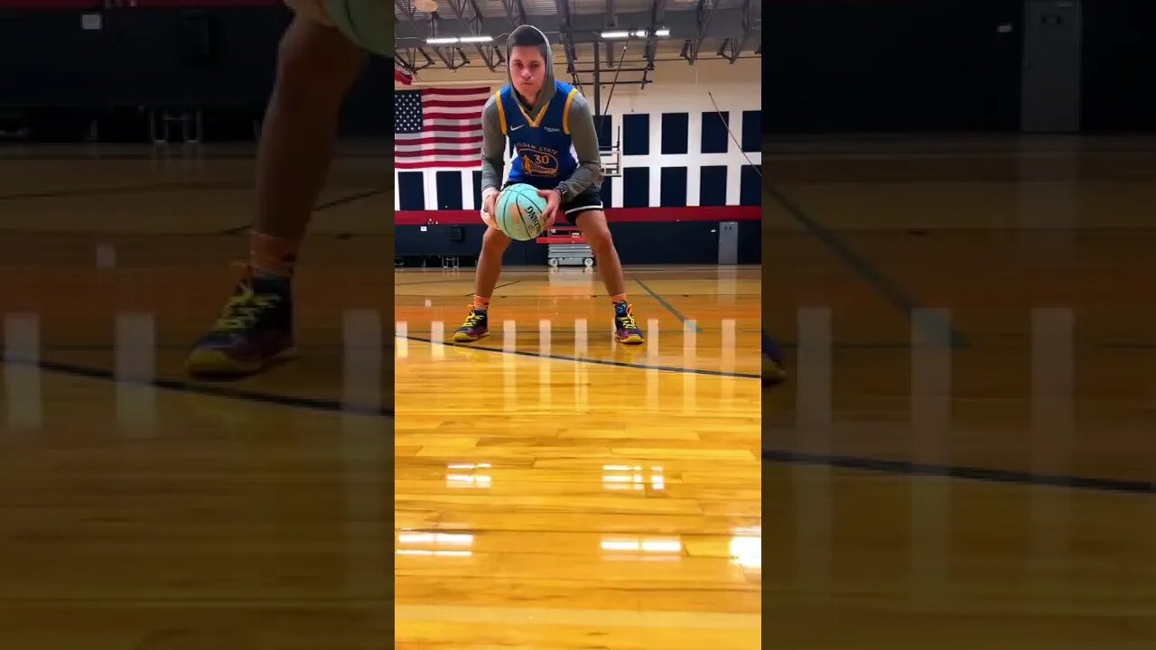 30 SECOND SHOE REVIEW - Curry HOVR Splash