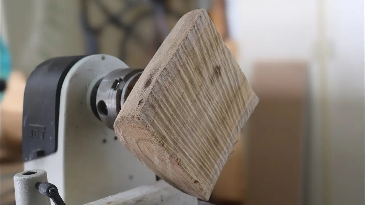 Woodturning Half a Log into a Small Bowl