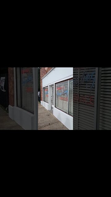 18 Year Old Elvis Presley Changed Music Forever