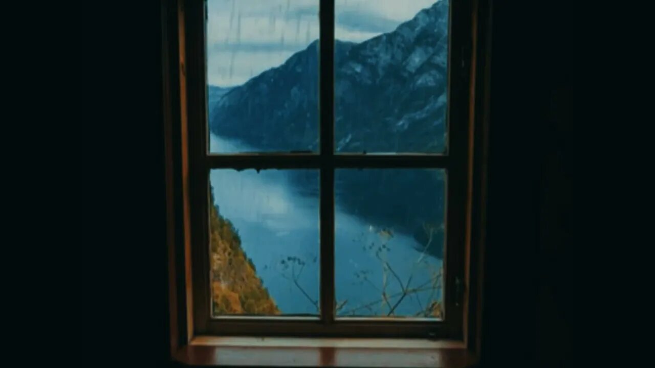 Rain with wind in a mountain house. Дощ з вітром в гірському будиночку.