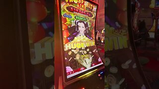 Check out this awesome slot machine hit!