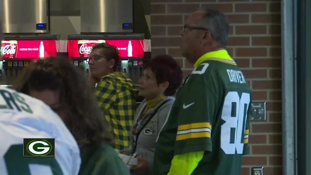 Fans head to Lambeau to watch Packers final preseason game of 2017