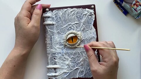 DIY 3D dragon eye made of modelling clay | Notepad Decor Idea | Sketchbook idea