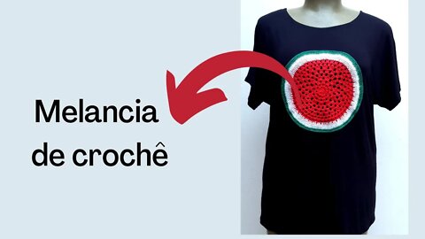 Blusa com aplique de crochê melancia