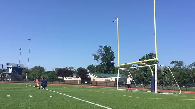 4-year-old drills 10 yard field goal