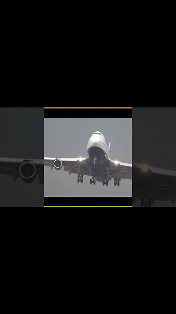 B747 Jumbo Jet Struggling With Strong Cross Wind #AeroArduino #Aviation #Flying