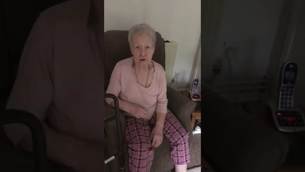 Nan talking about her football team (the Hearts) losing