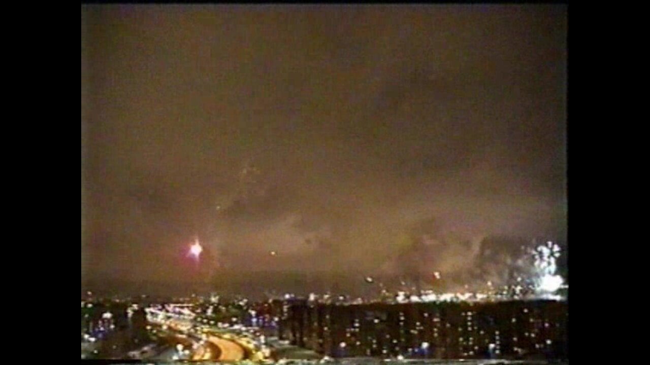 Last-Studio, Video-N.38 (2002)