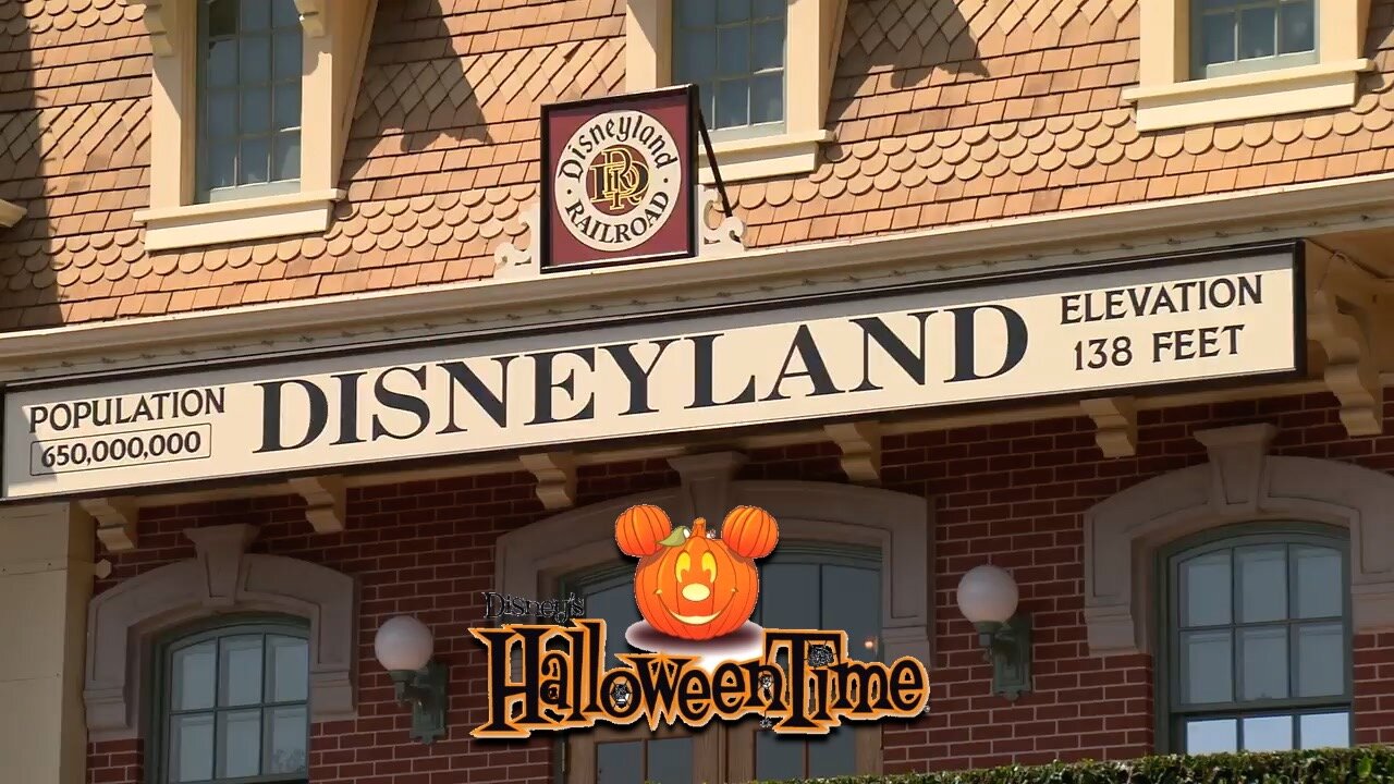 Fall Favorites Return to the Disneyland Resort Halloween Time Haunted Mansion Holiday and more