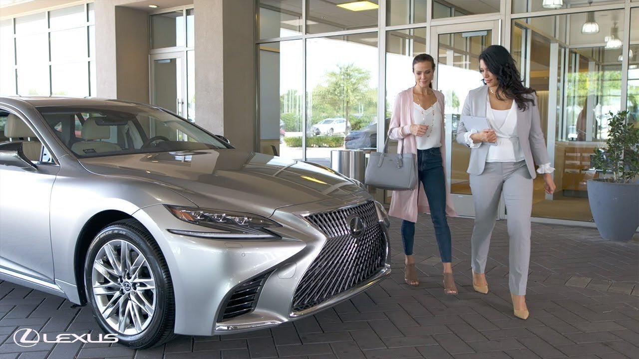 SERVICE by Lexus