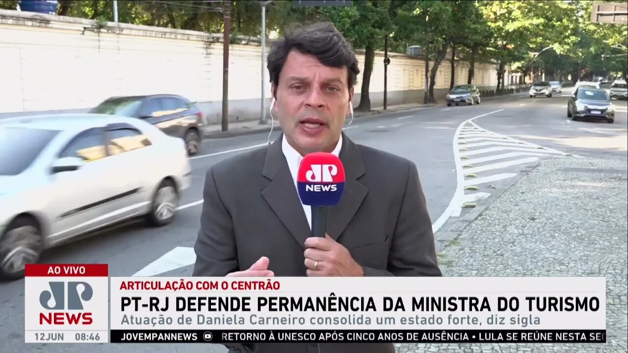 PT-RJ defende permanĂȘncia da ministra do turismo