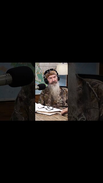 Phil Robertson: If You Feed Them Free Fried Fish, They'll Come
