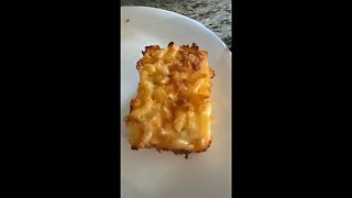 Mac & Cheese in Cornbread pan