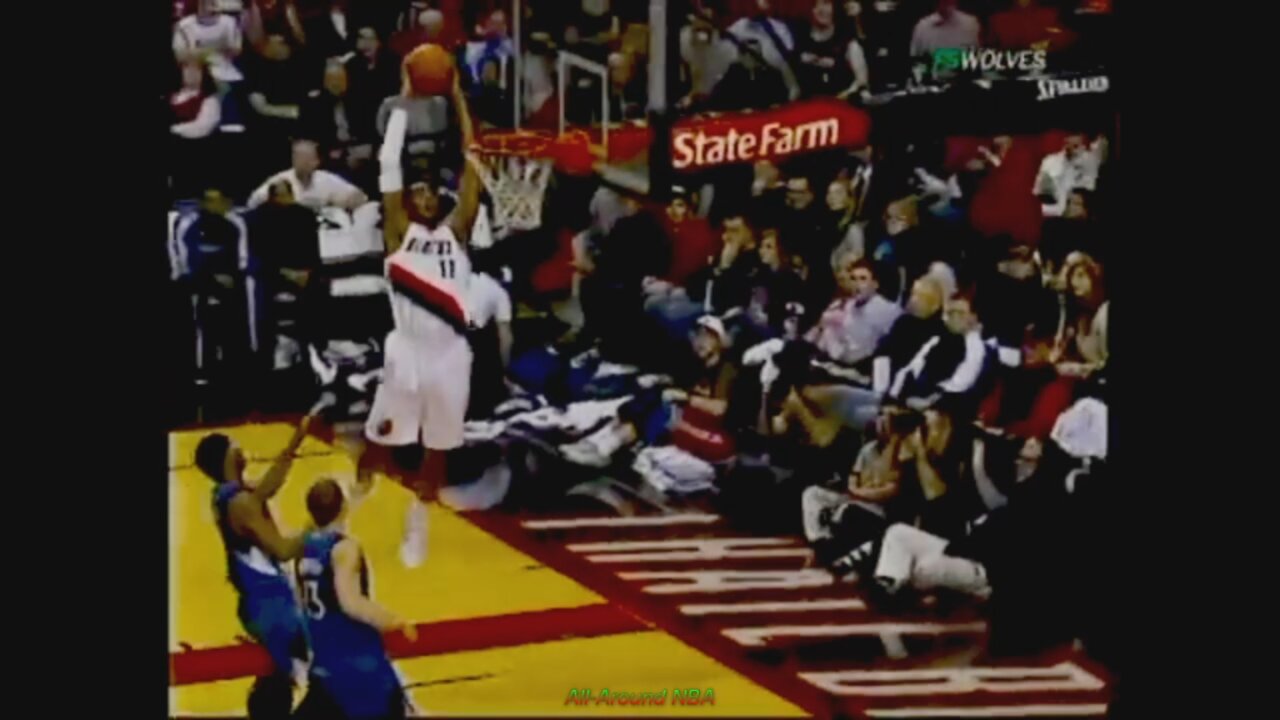 LaMarcus Aldridge 36 Points 5 Blk Vs. Timberwolves, 2010-11.