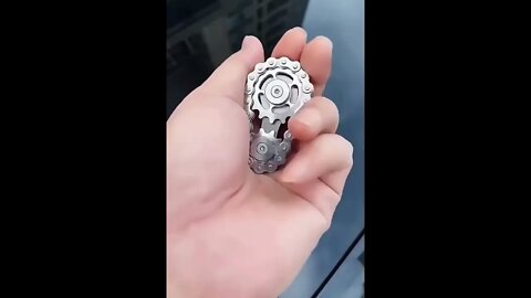 Bike Chain - #fidget #spinner - silver chain and sprocket fidget toy #Engineers #Viral #shorts