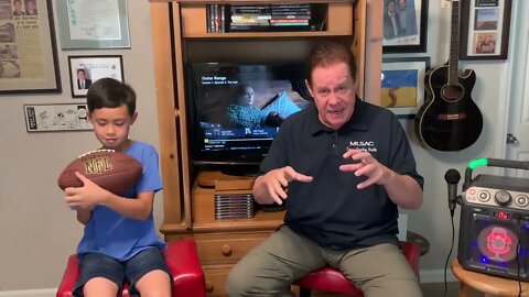 Elvis, The Beatles, Josh Brolin and Noah Reid on DATBB (Ben and Zac McCain) Episode 473